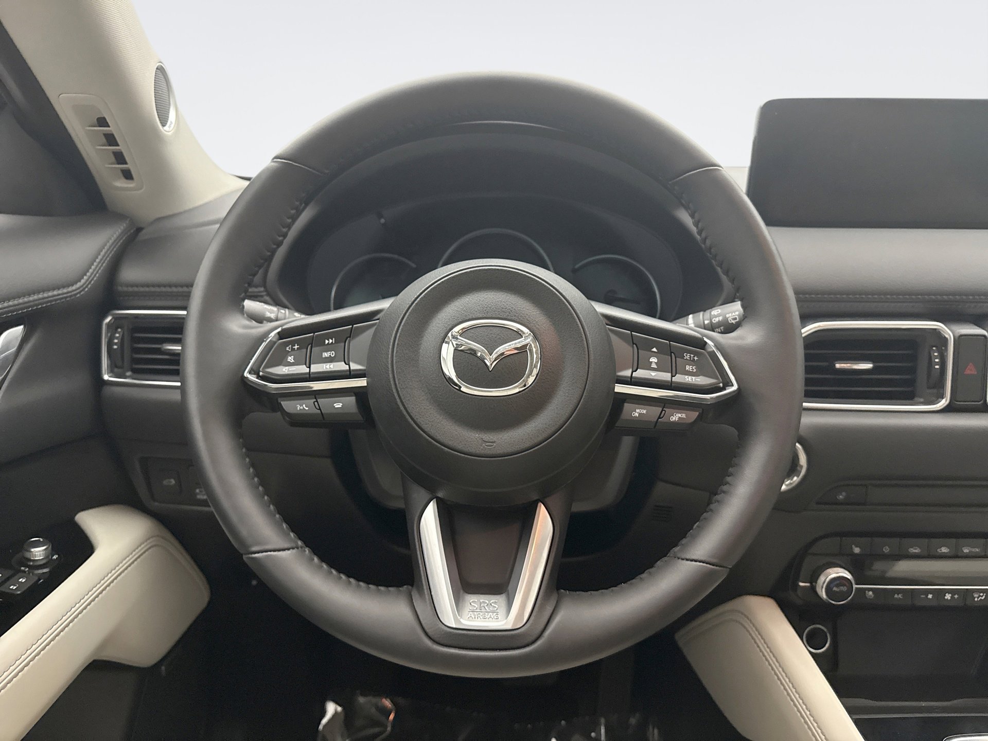 Used 2025 MAZDA CX-5 AWD 2.5 S w/ Premium Plus Pkg image 12