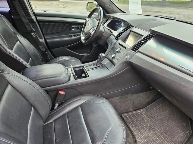 Used 2015 Ford Taurus SEL w/ Equipment Group 201A FWD image 10
