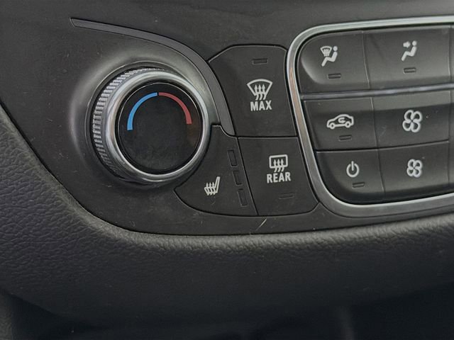 Used 2024 Chevrolet Equinox LT FWD image 22