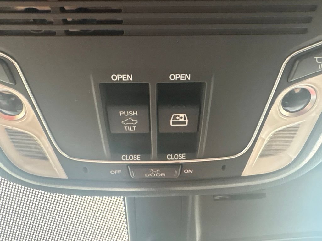 Used 2025 Honda Ridgeline TrailSport image 25