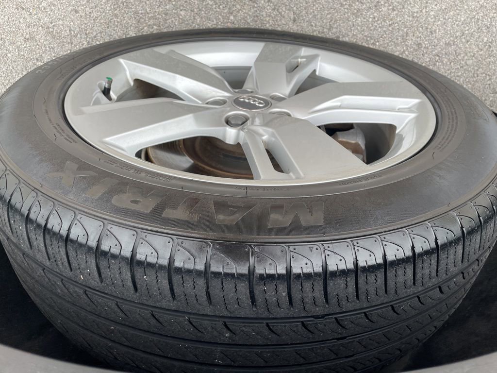 Used 2018 Audi Q5 2.0T Premium Plus image 31