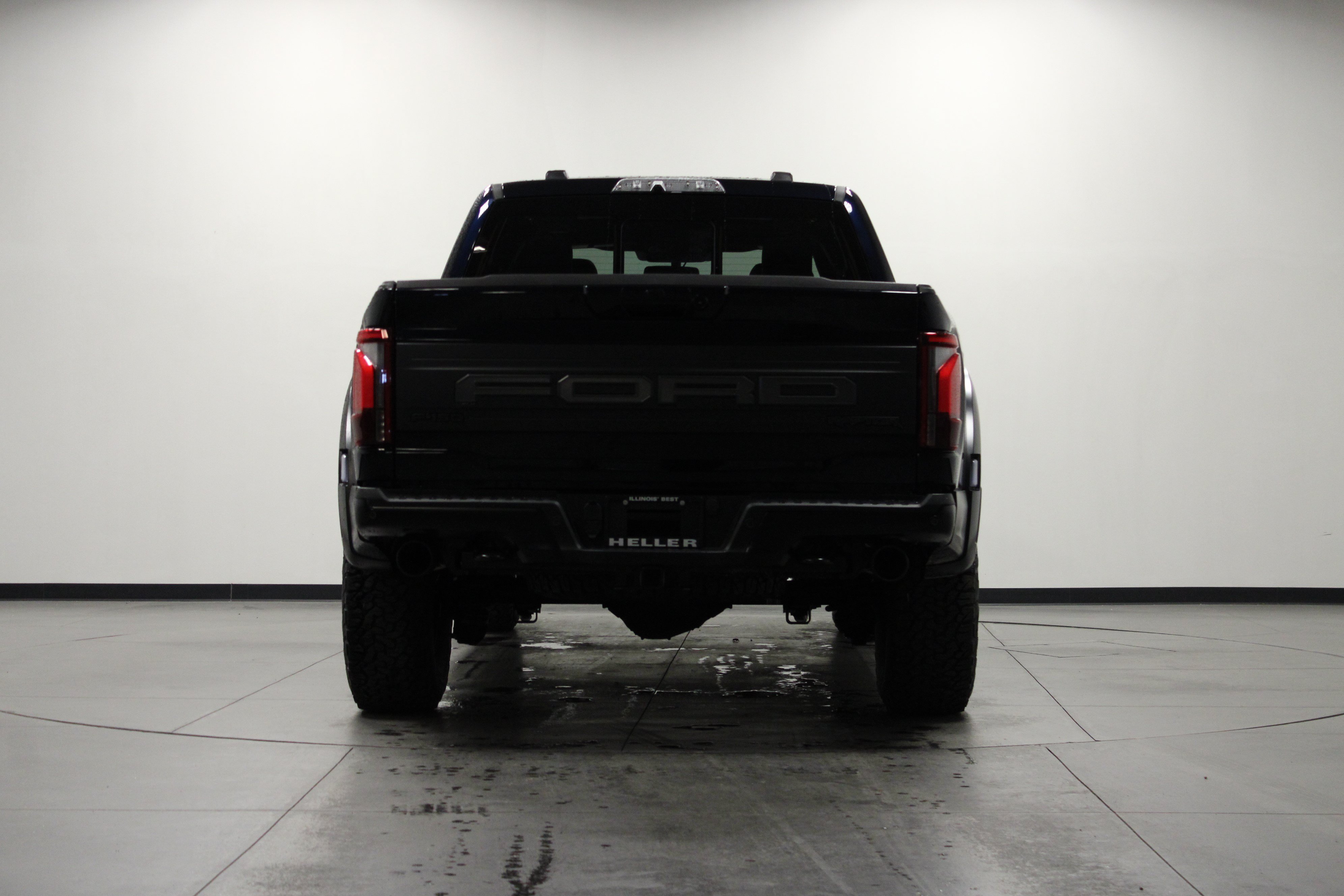 Used 2025 Ford F150 Raptor AWD/4WD image 5