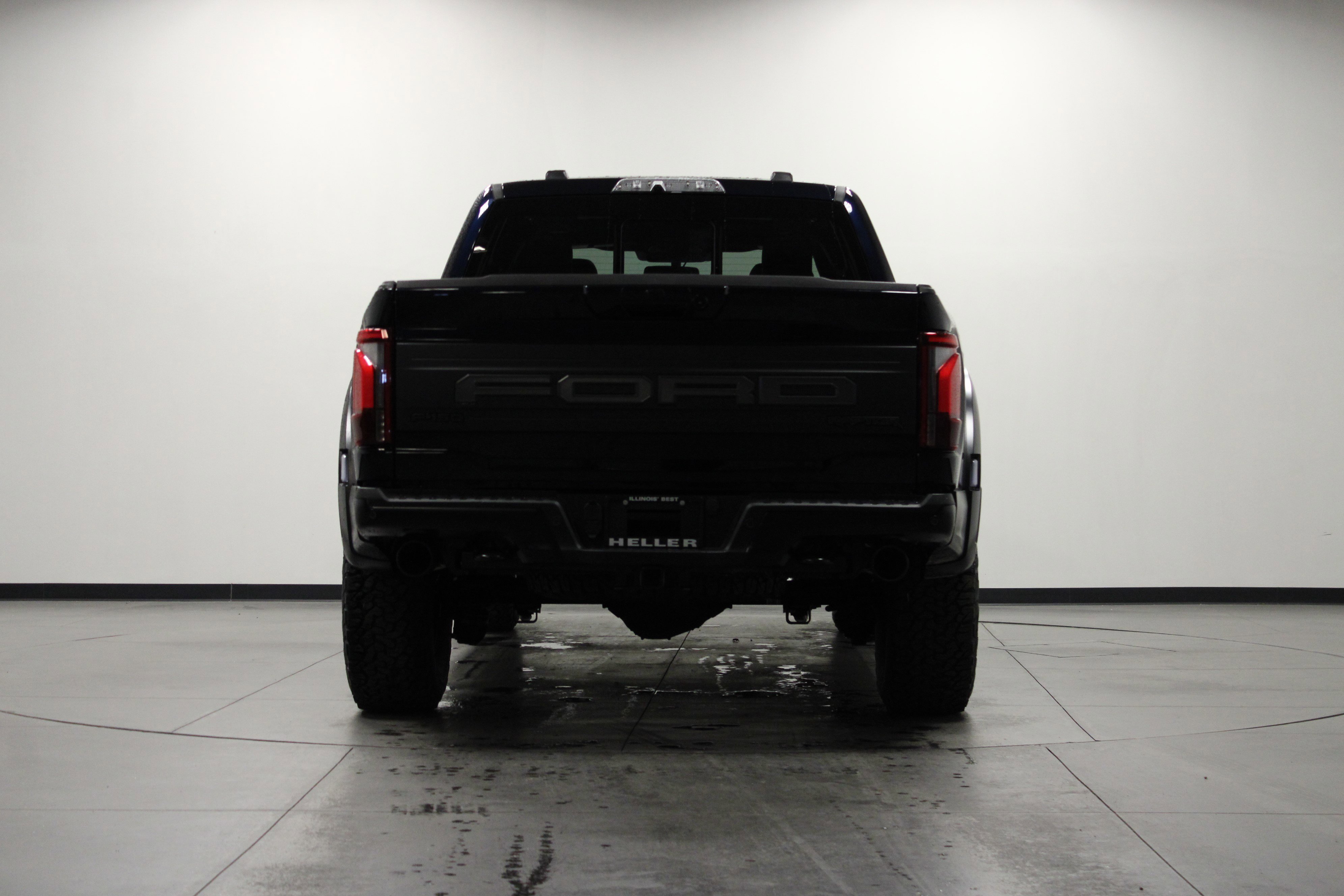 Used 2025 Ford F150 Raptor AWD/4WD image 5