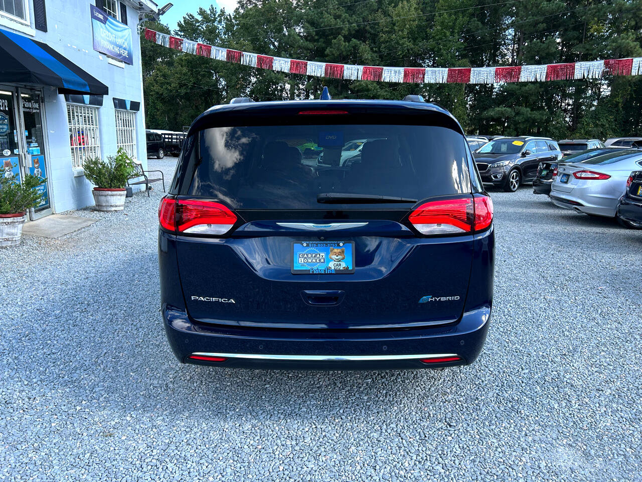 Used 2018 Chrysler Pacifica Touring-L image 5