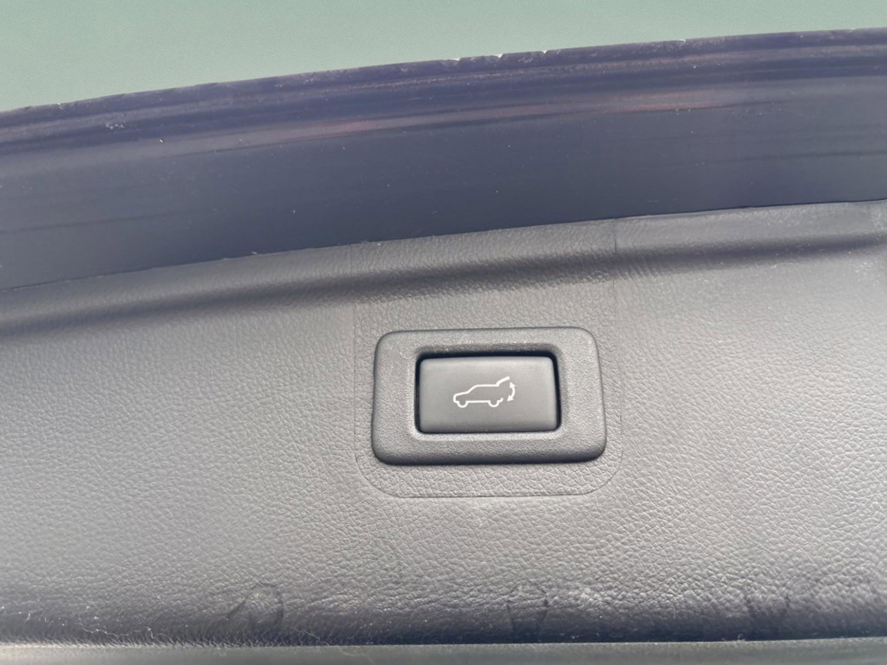 Used 2018 Subaru Outback 2.5i Limited image 33