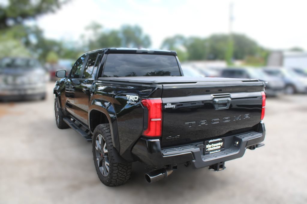 Used 2024 Toyota Tacoma TRD Sport AWD/4WD image 15