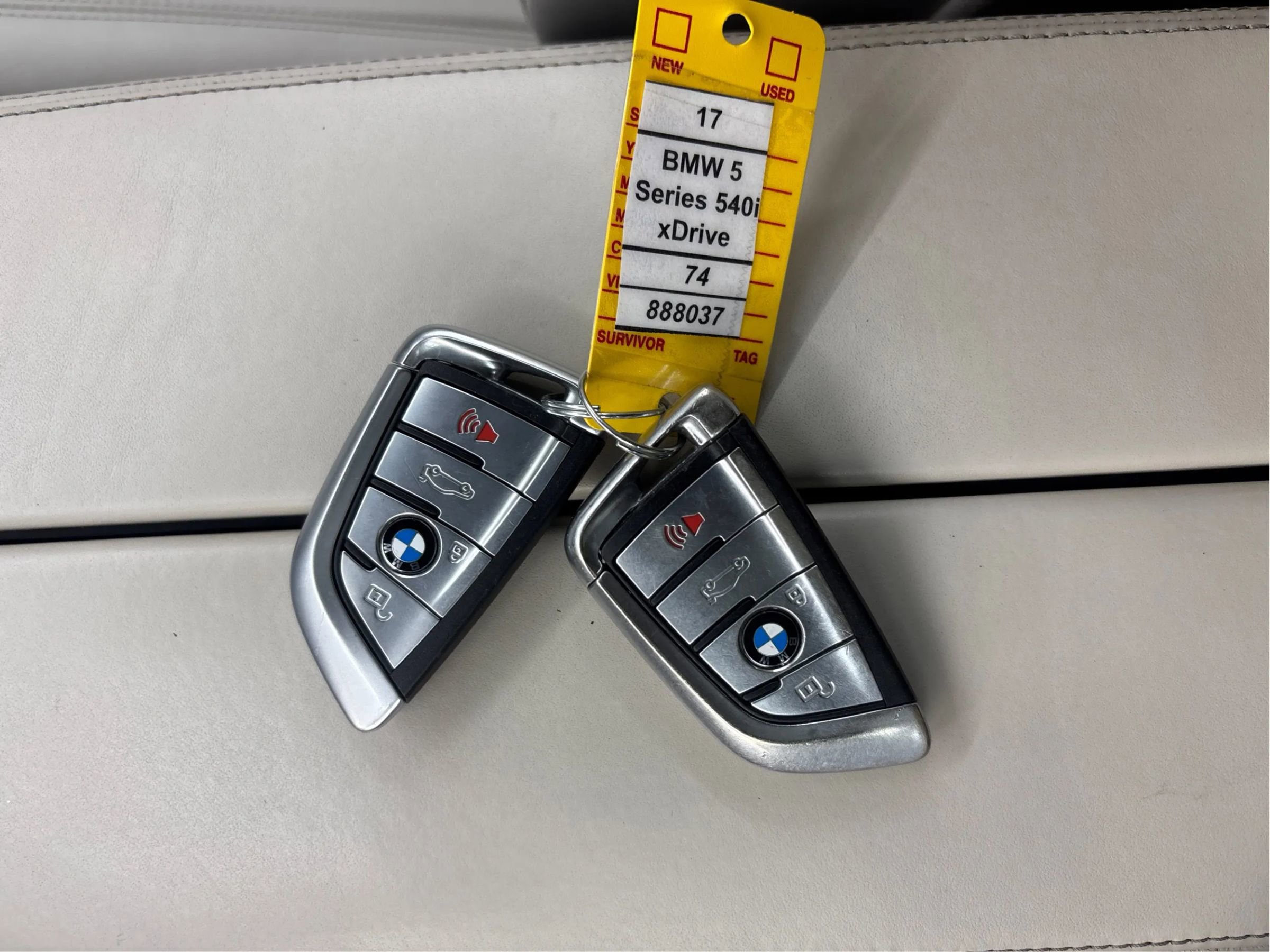 Used 2017 BMW 540i xDrive image 42