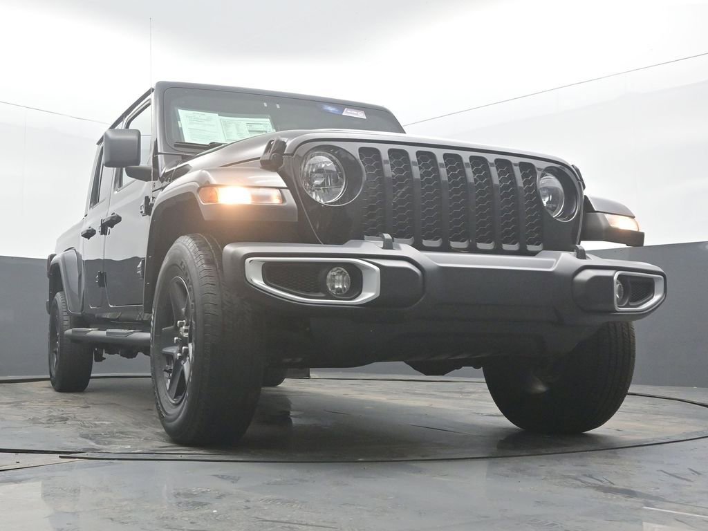 Used 2021 Jeep Gladiator Sport image 66