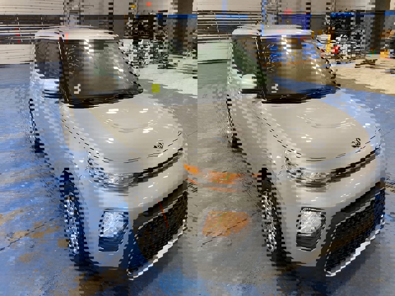 Used 2020 Kia Soul LX image 1