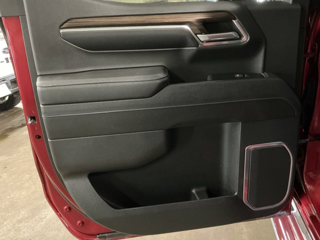 Used 2023 Chevrolet Silverado 1500 RST image 23