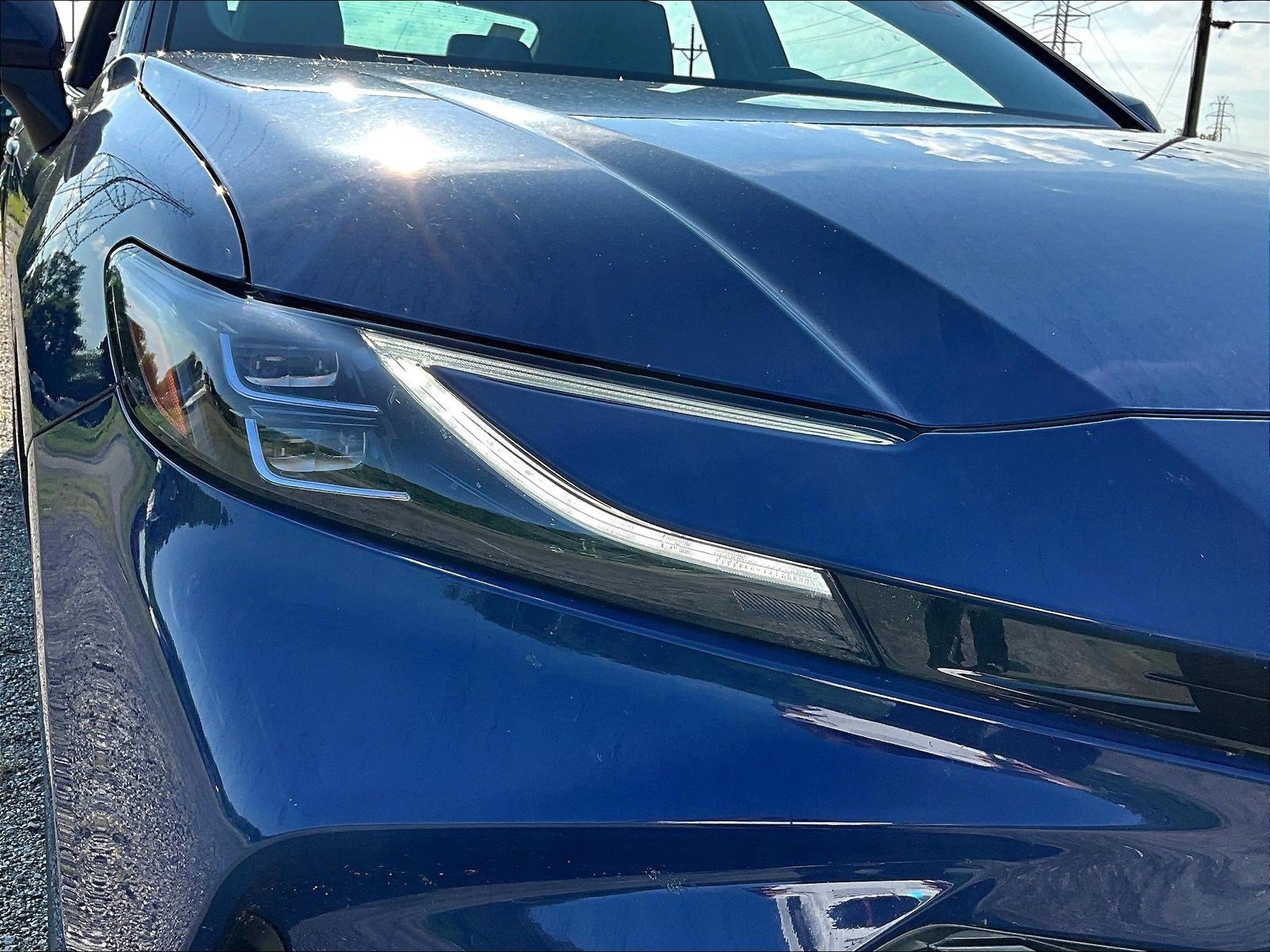 Used 2025 Toyota Camry XLE FWD image 30