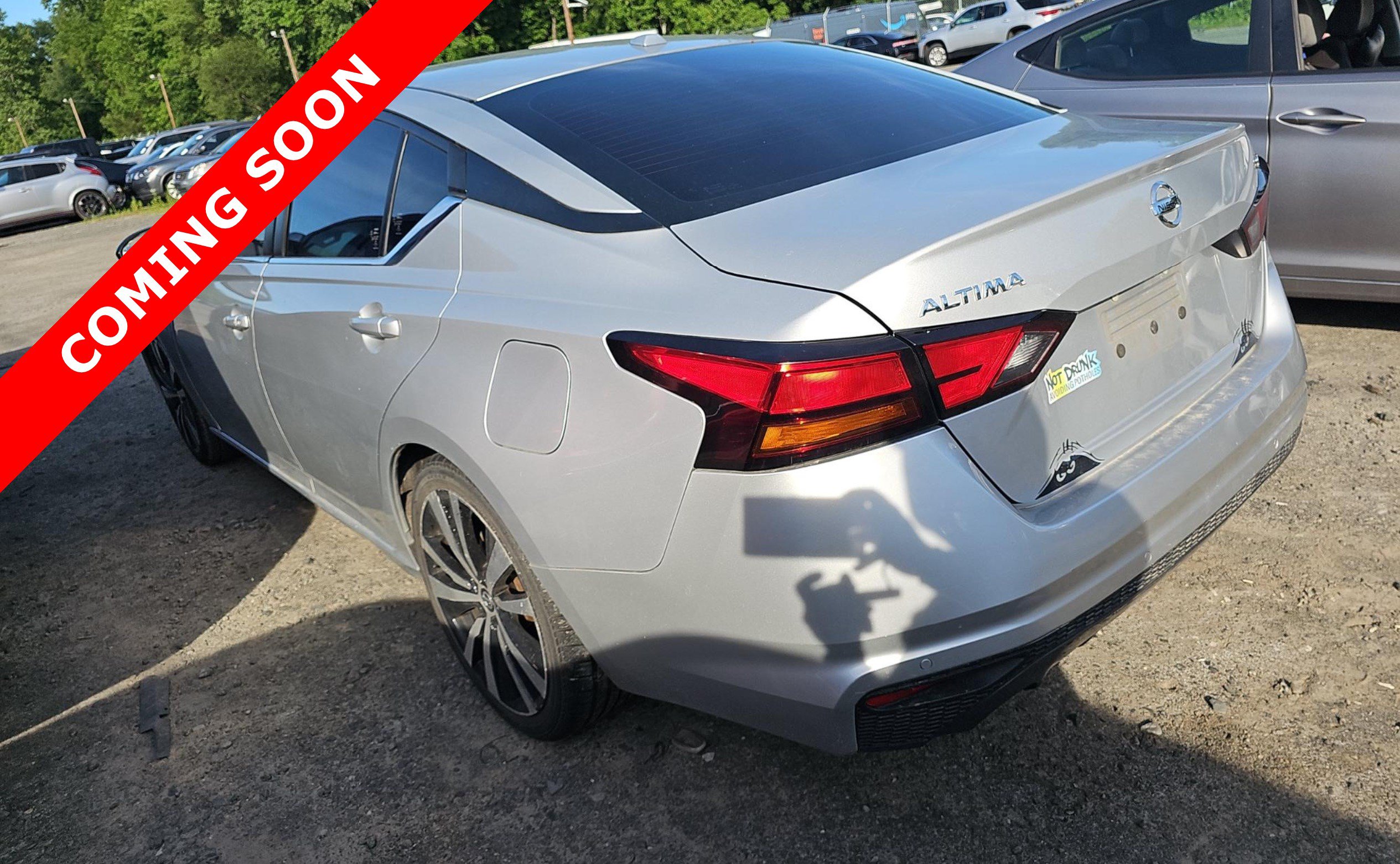 Used 2021 Nissan Altima 2.5 SR FWD image 3
