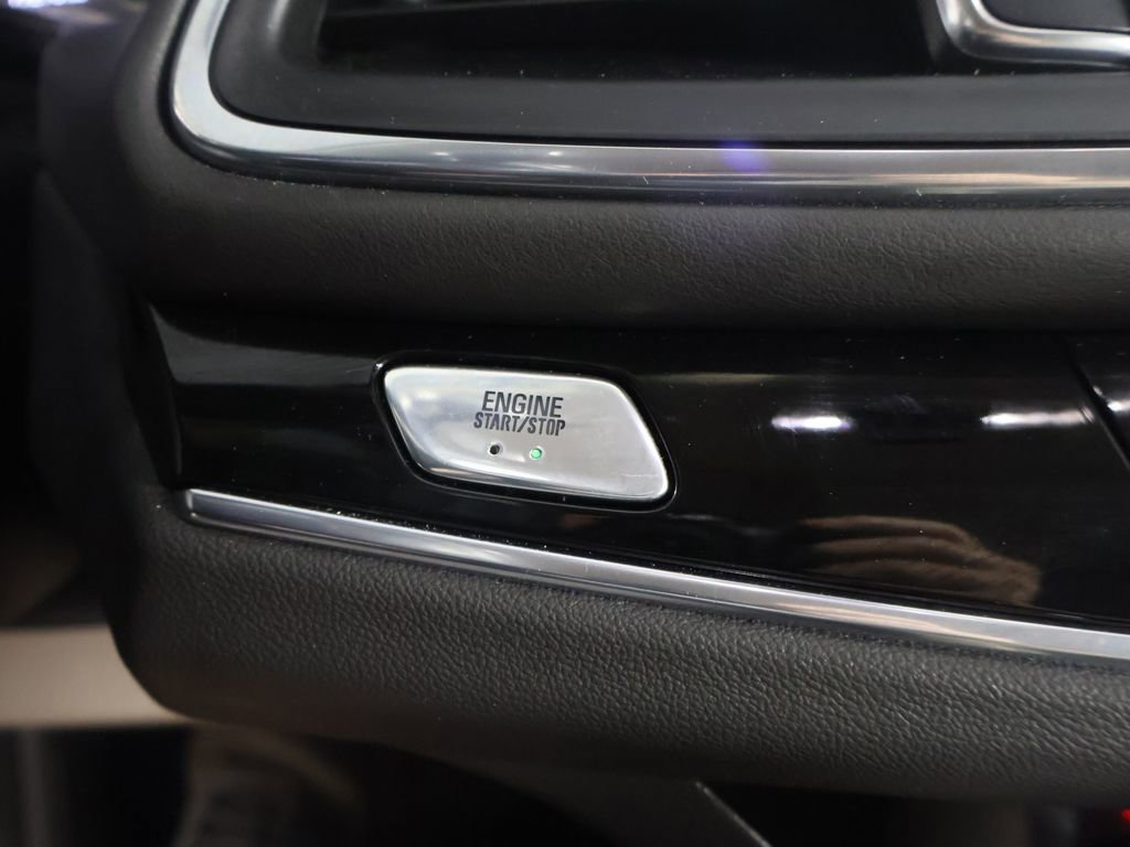 Used 2023 Buick Enclave Avenir w/ Avenir Technology Package FWD image 47