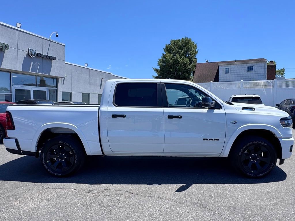 New 2026 RAM 1500 4x4 Crew Cab image 9