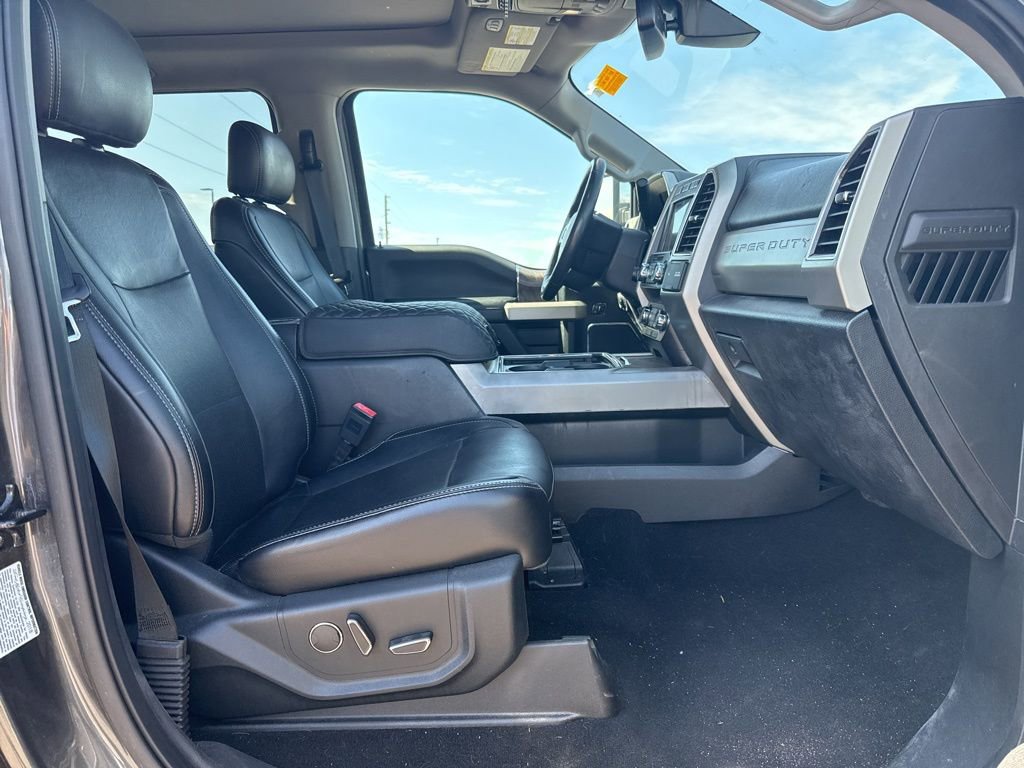 Used 2019 Ford F350 Lariat w/ Lariat Ultimate Package AWD/4WD image 11