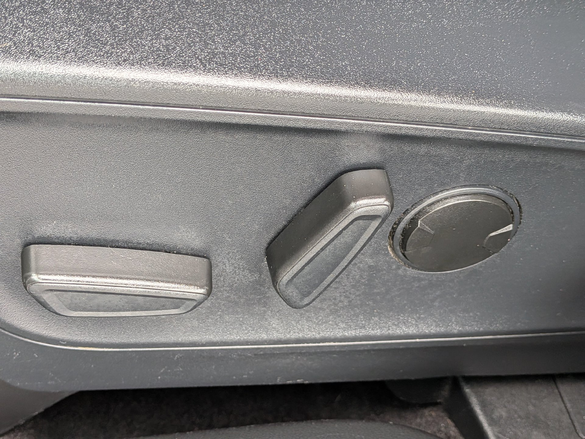 Certified 2024 Ford Escape Active AWD/4WD image 23