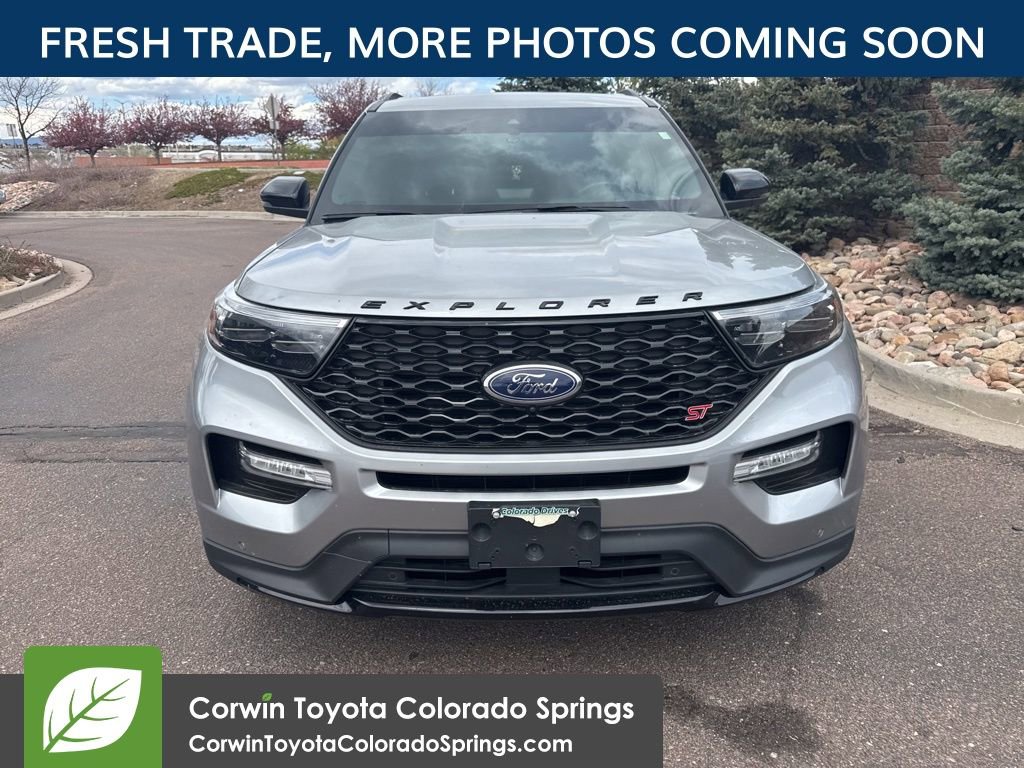 Used 2023 Ford Explorer ST w/ Equipment Group 401A image 2