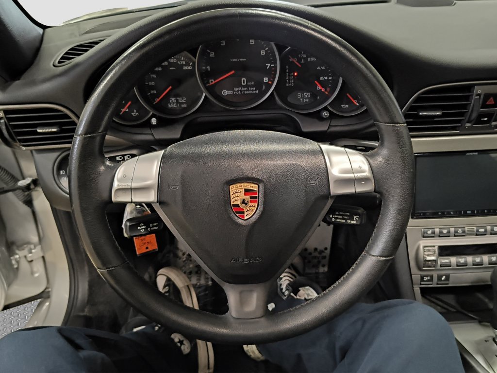 Used 2005 Porsche 911 Carrera RWD image 23
