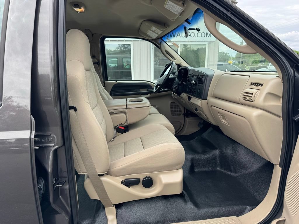Used 2006 Ford F250 XL AWD/4WD image 13