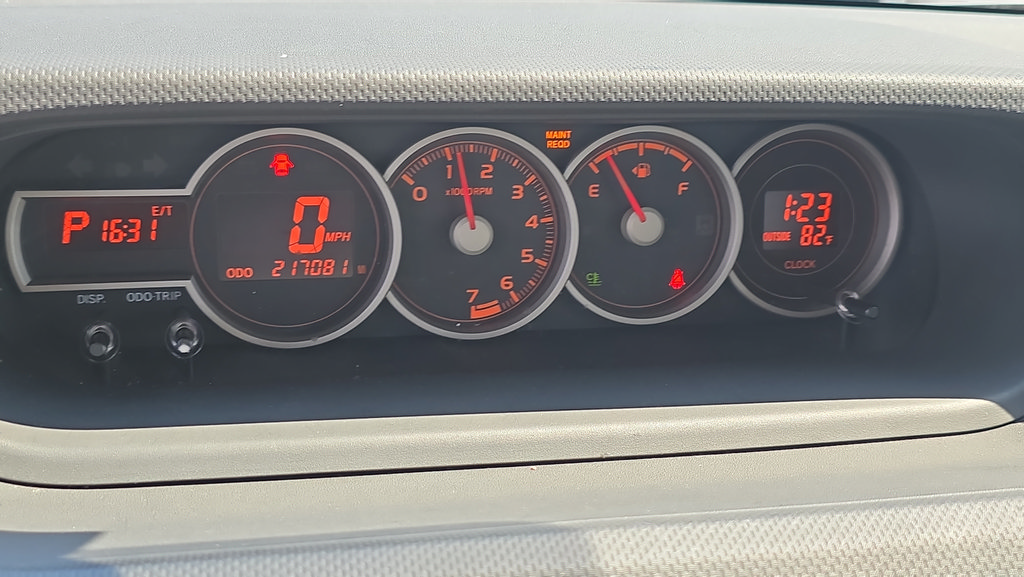 Used 2015 Scion xB FWD image 16