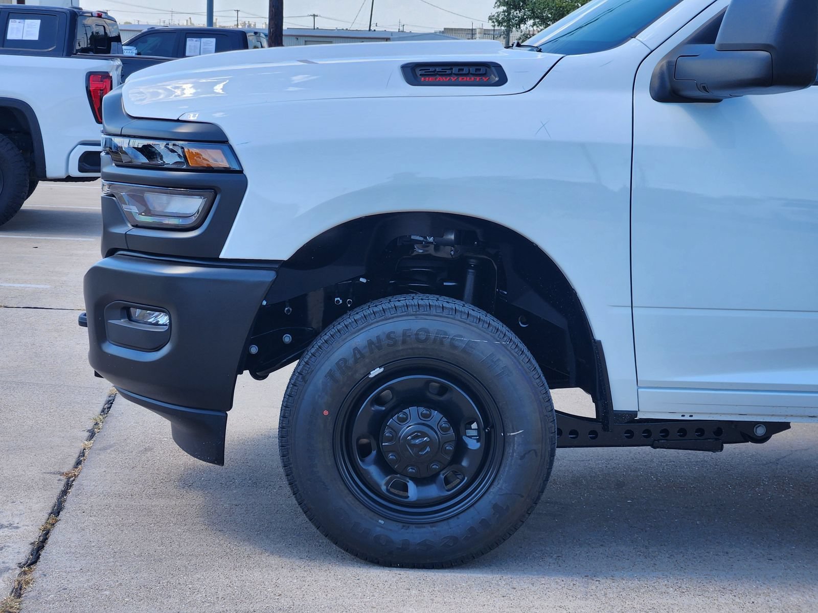 New 2026 RAM 2500 Tradesman AWD/4WD image 10