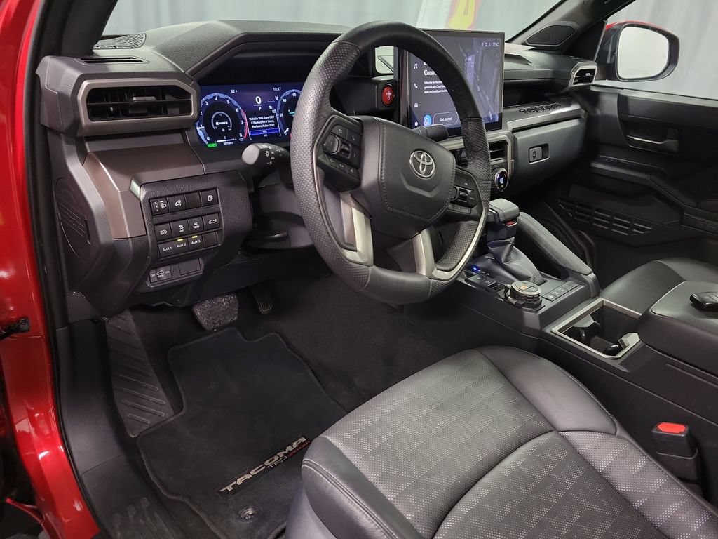 Used 2024 Toyota Tacoma TRD Off-Road w/ TRD Off Road Premium Package AWD/4WD image 19