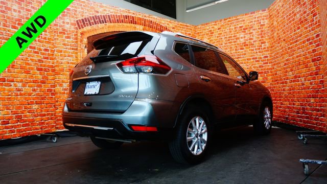 Used 2018 Nissan Rogue SV w/ Premium Package AWD/4WD image 7