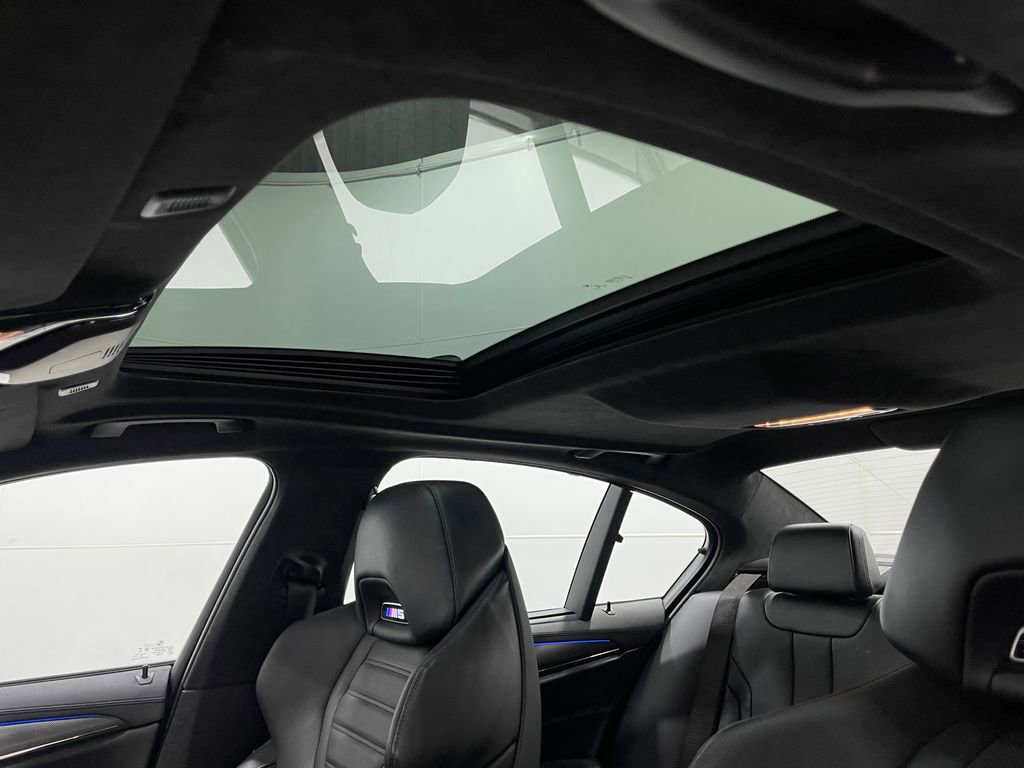 Used 2021 BMW M5 w/ Executive Package image 12