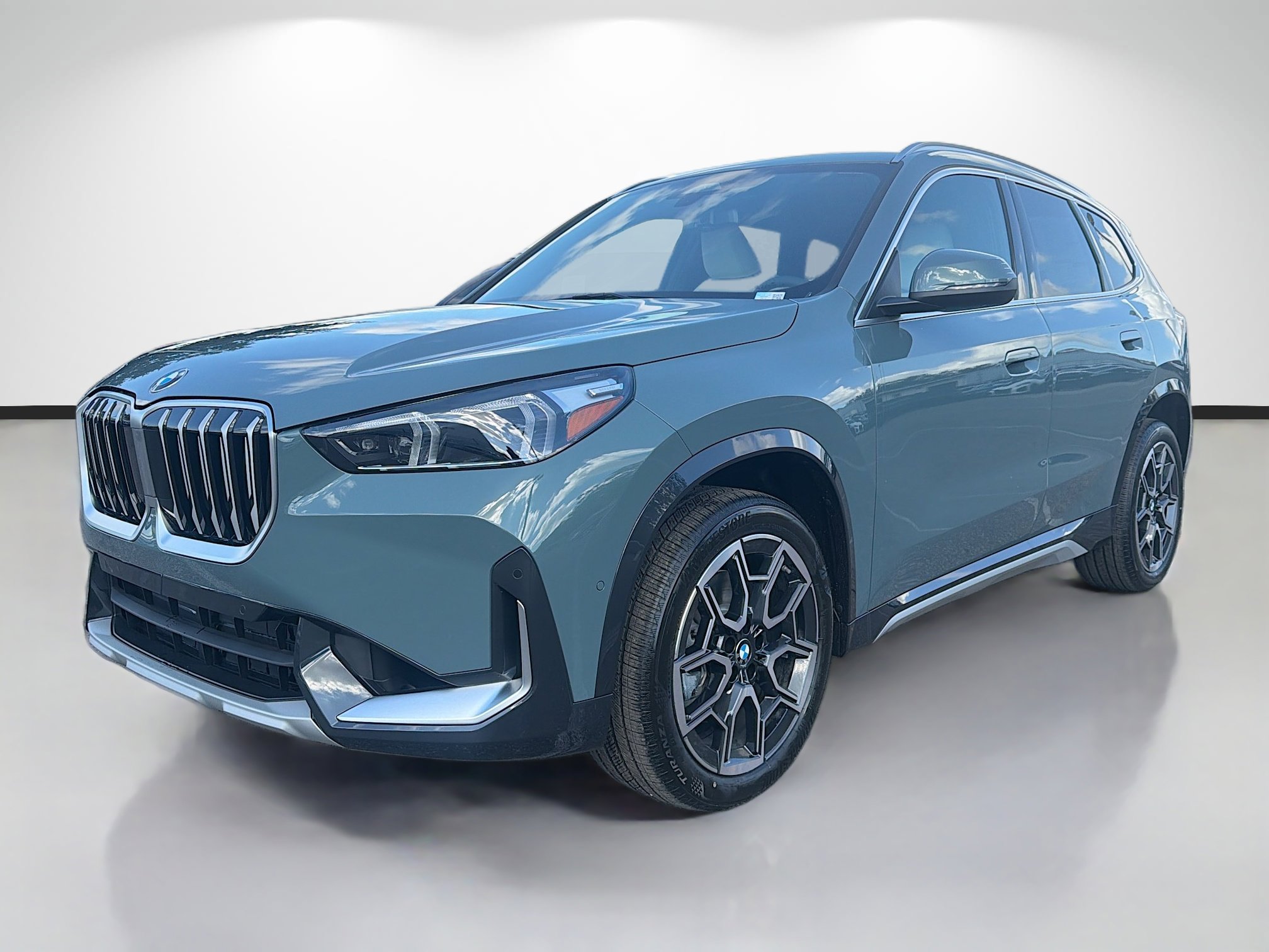 New 2026 BMW X1 xDrive28i w/ Convenience Package image 7