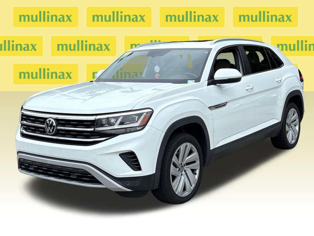 Used 2020 Volkswagen Atlas Cross Sport SE w/ Panoramic Sunroof Package image 12