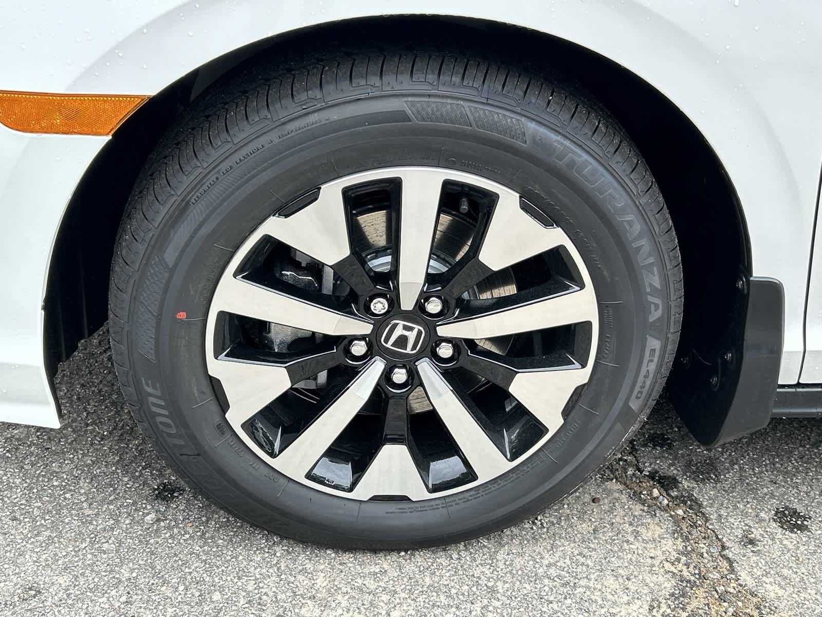 New 2026 Honda Odyssey EX-L image 7