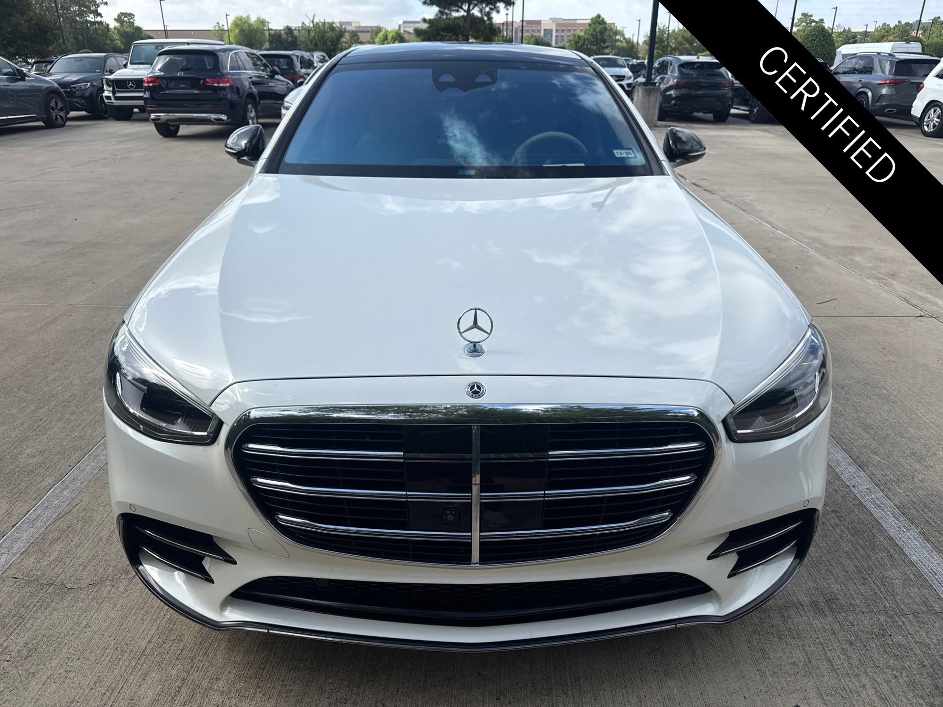 Used 2023 Mercedes-Benz S 500 4MATIC image 2