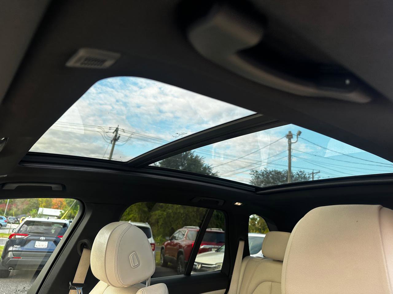 Used 2019 BMW X5 xDrive40i w/ Premium Package 2 AWD/4WD image 15