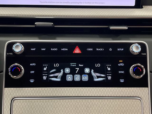 Used 2025 Genesis GV80 2.5T Advanced image 22