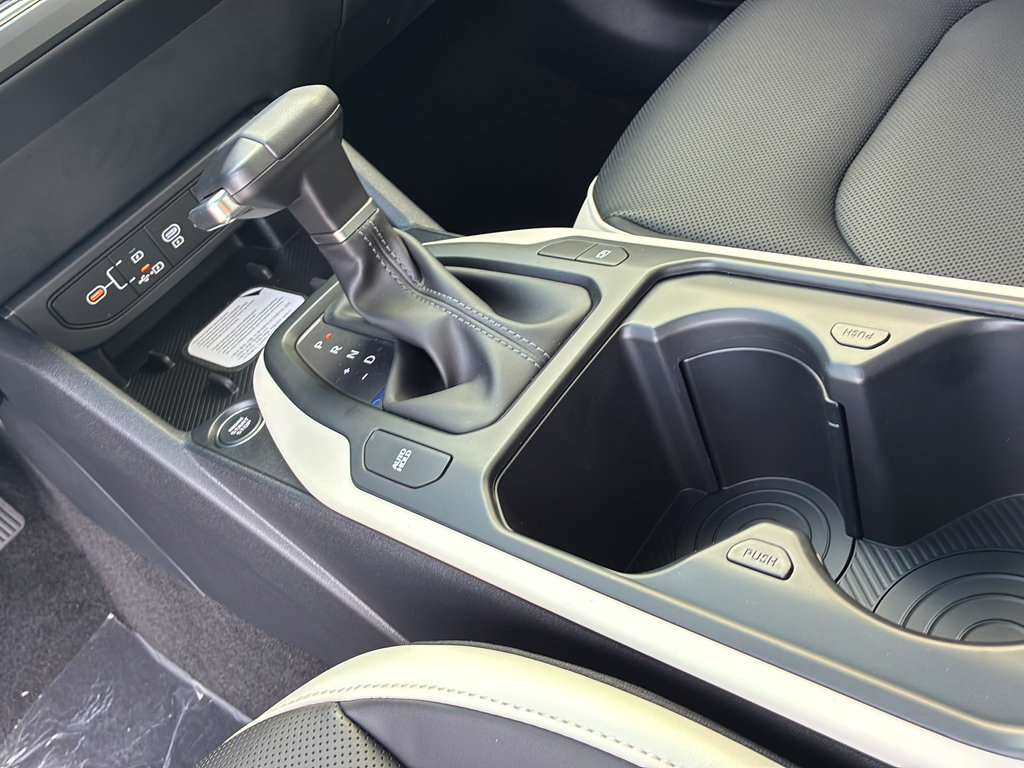 New 2026 Kia K4 GT-Line FWD image 33