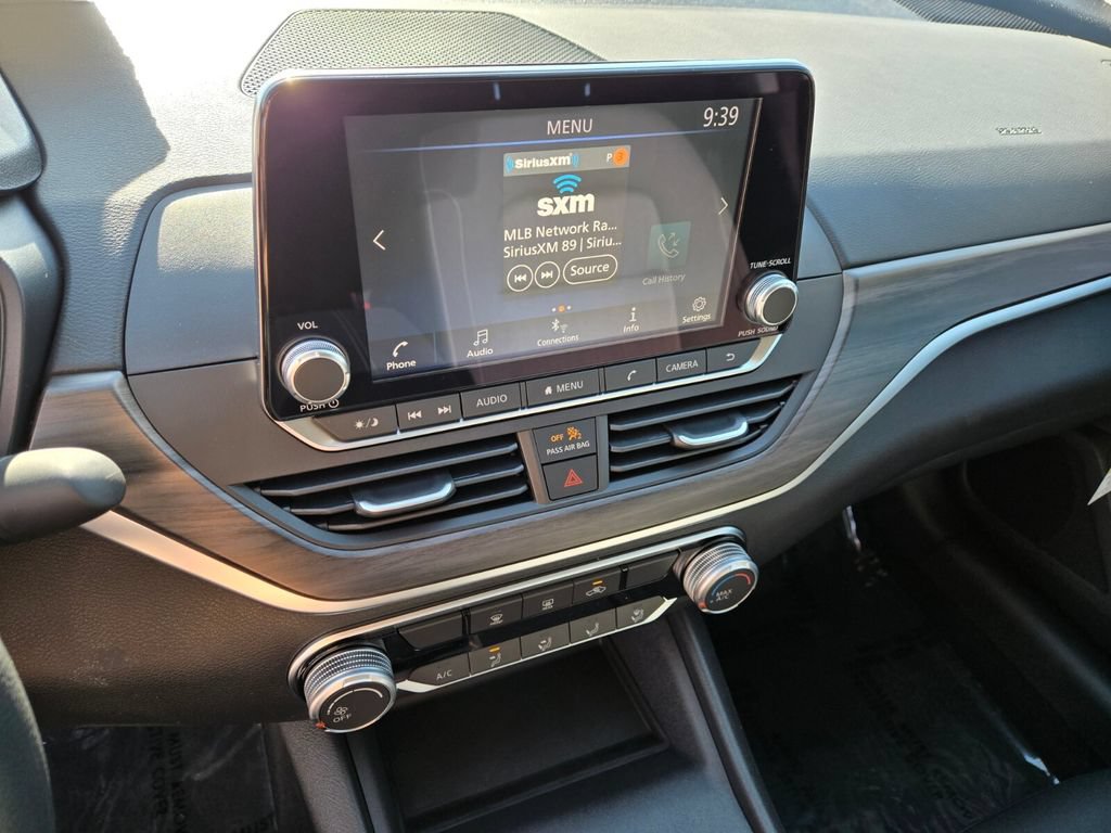 New 2026 Nissan Altima 2.5 SV AWD/4WD image 11