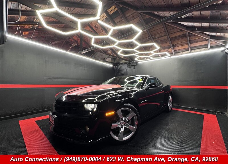 Used 2011 Chevrolet Camaro LT w/ LPO, Ground Effects Package RWD image 2