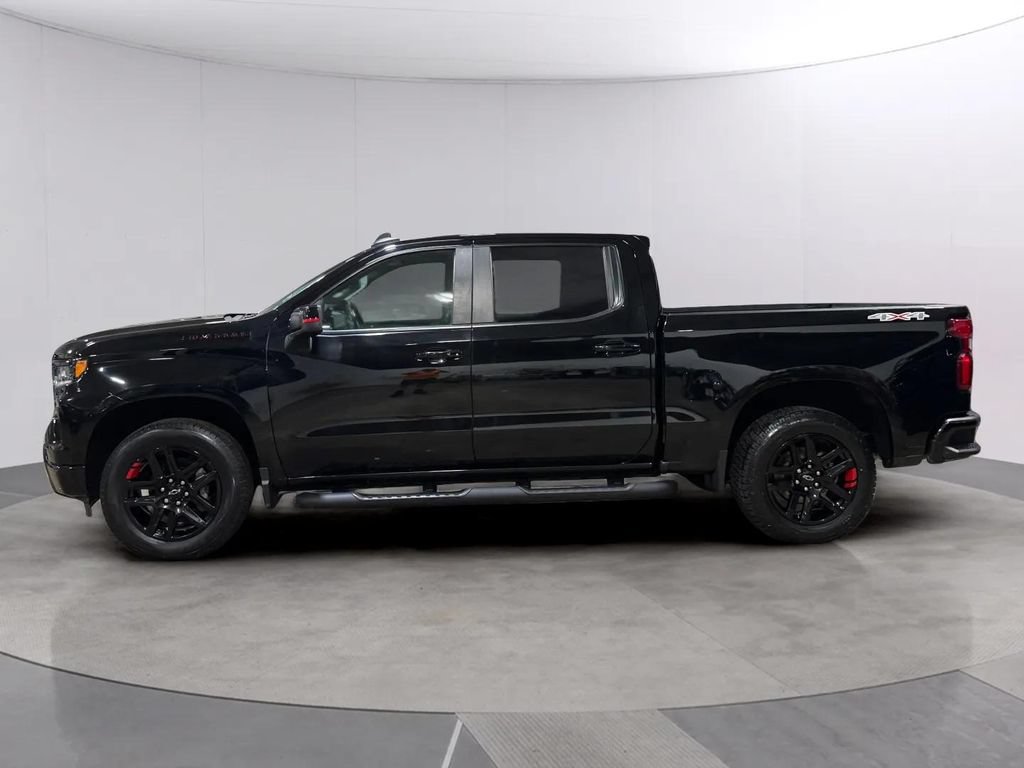 Used 2023 Chevrolet Silverado 1500 RST w/ Redline Edition AWD/4WD image 6
