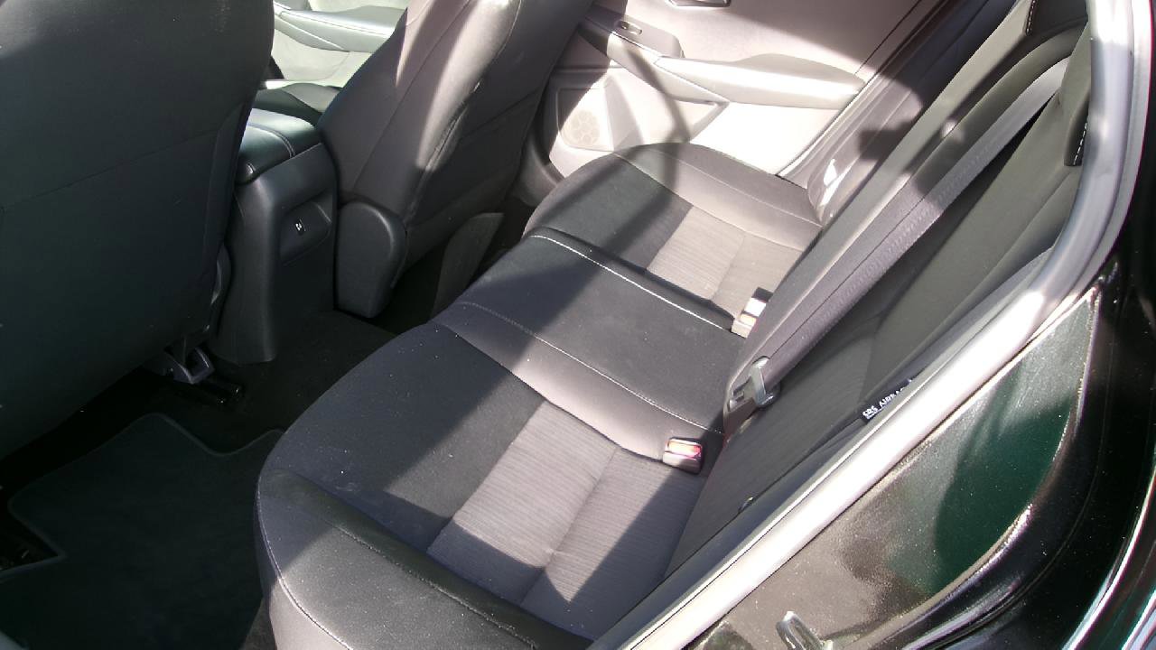Used 2024 Nissan Sentra SV FWD image 8
