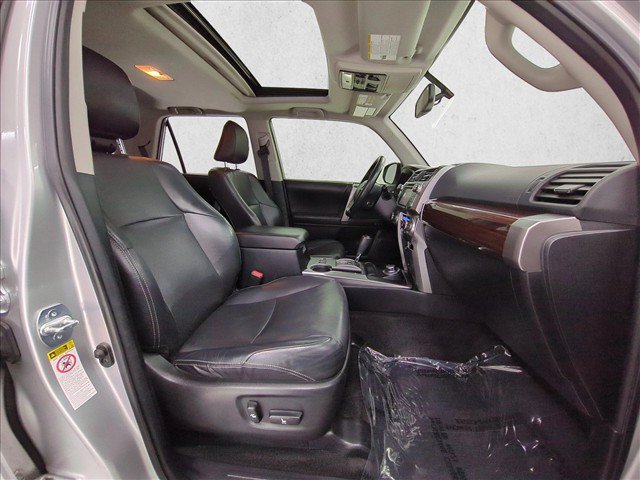 Used 2016 Toyota 4Runner Limited AWD/4WD image 25