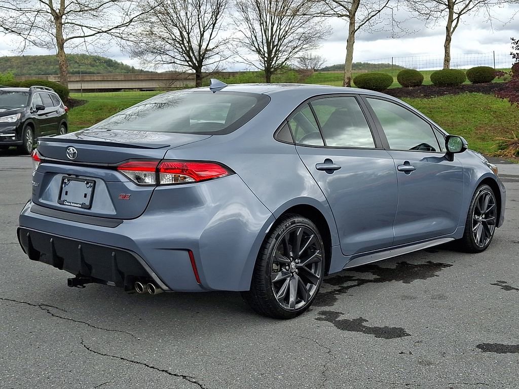 Used 2023 Toyota Corolla SE FWD image 9