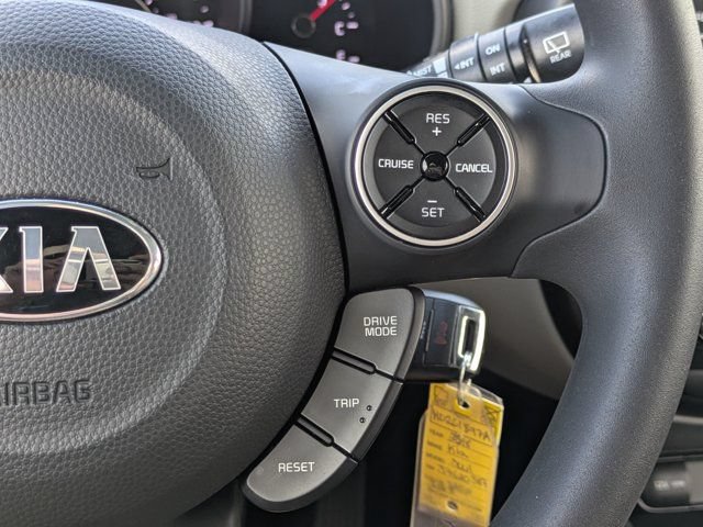 Used 2018 Kia Soul FWD image 21