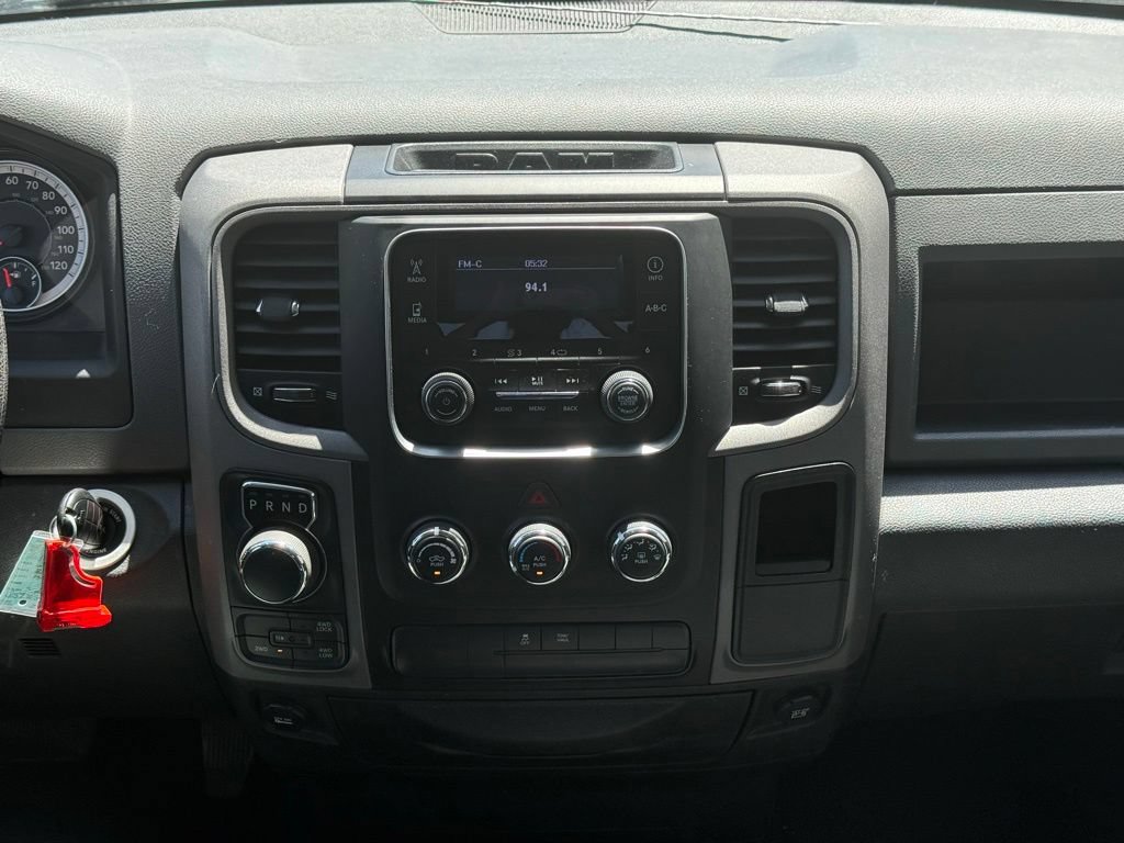 Used 2016 RAM 1500 Express AWD/4WD image 16