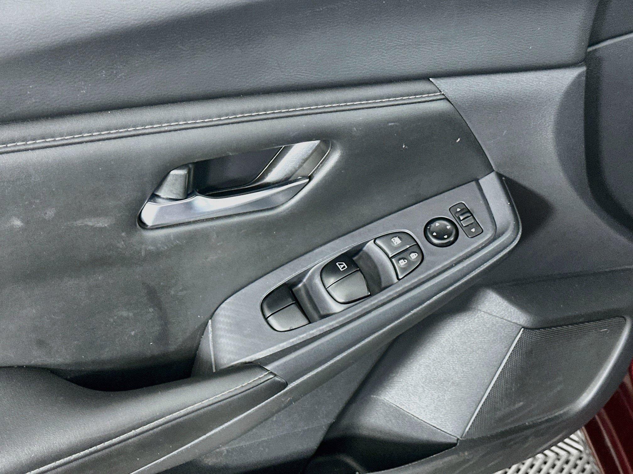 Used 2024 Nissan Sentra SV w/ All-Weather Package FWD image 15