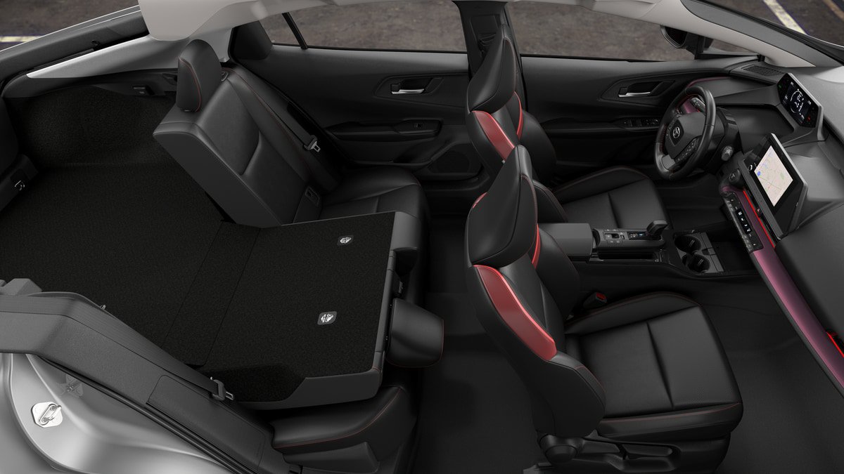 New 2027 Toyota Prius Plug-In Hybrid FWD image 22