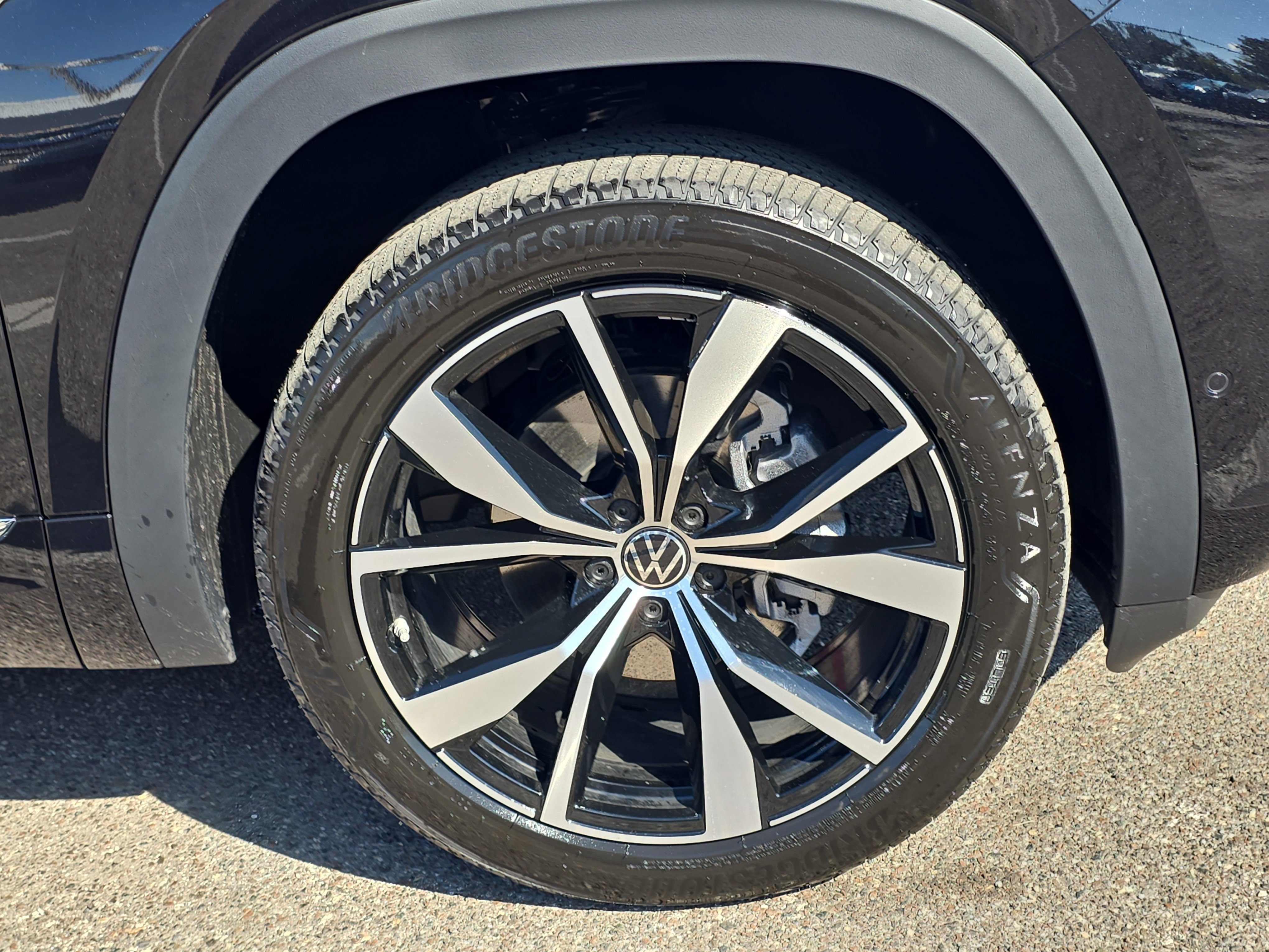 New 2026 Volkswagen Atlas SEL Premium R-Line image 34