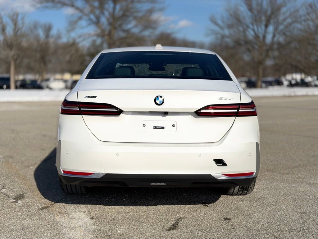 New 2026 BMW 530i xDrive w/ Premium Package AWD/4WD image 5