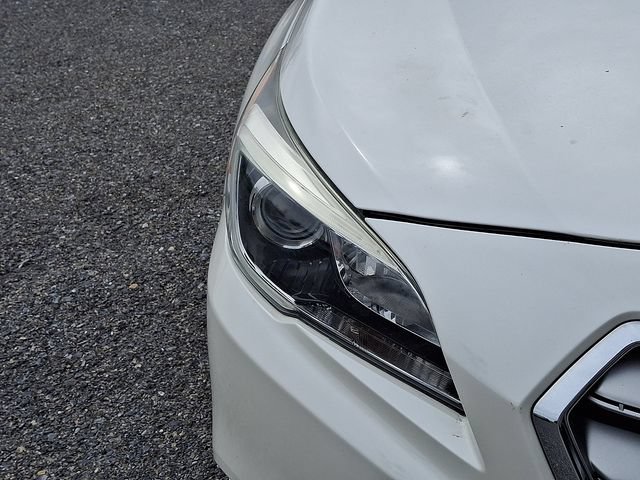 Used 2015 Subaru Legacy 2.5i Premium AWD/4WD image 9