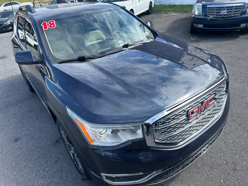 Used 2018 GMC Acadia Denali w/ LPO, Cargo Package image 11