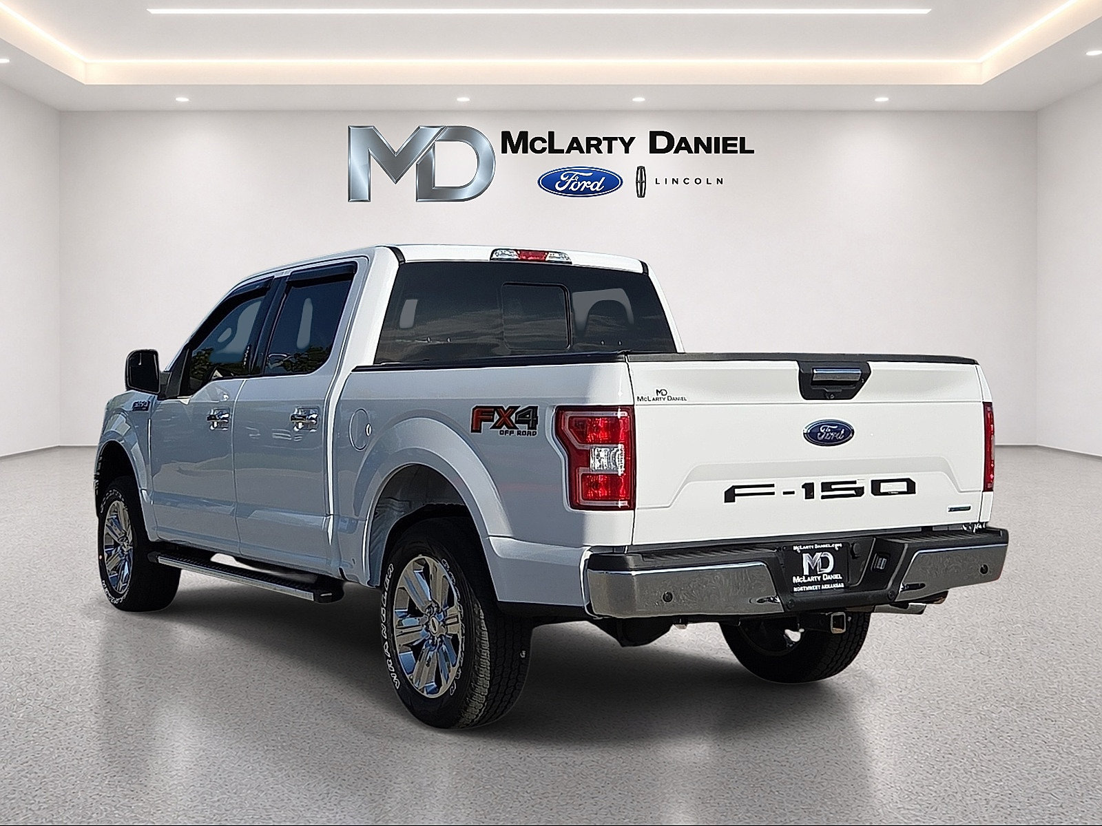 Used 2020 Ford F150 XLT w/ Equipment Group 302A Luxury AWD/4WD image 4